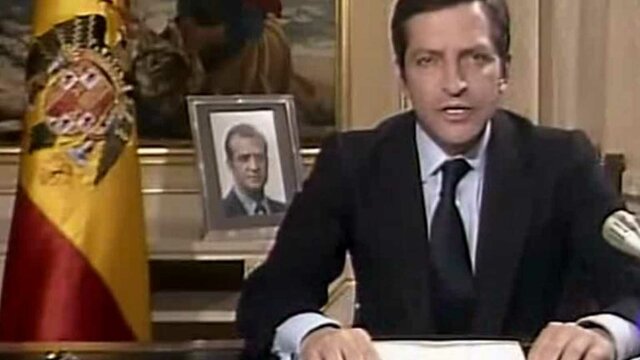 Dimisión de Adolfo Suárez