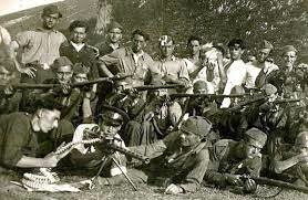 Dolors Casadellà s’uneix al maquis.