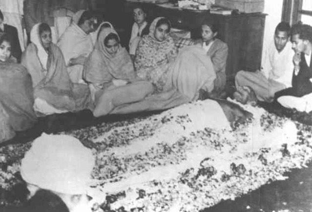 Gandhi is Killed