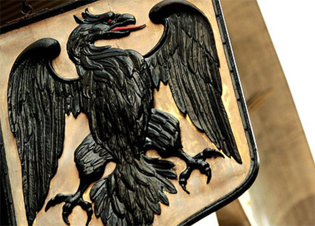 "Spread Eagle" opened