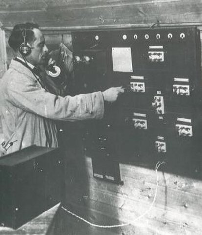 EAJ-1 Radio Barcelona