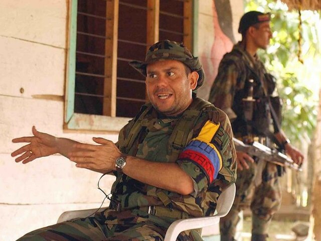 Asesinato De Carlos Castaño.