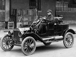 Primer automóvil en cadena, Ford, modelo T