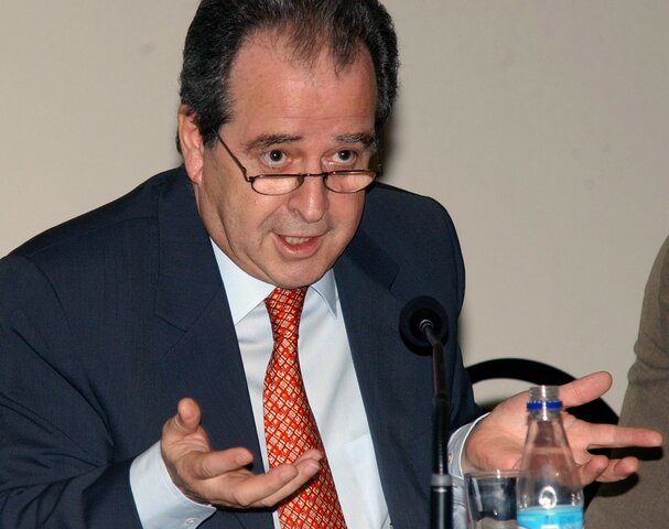 Renuncia José Luis Machinea