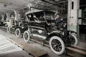 Primer Automóvil en Cadena, Ford Modelo T