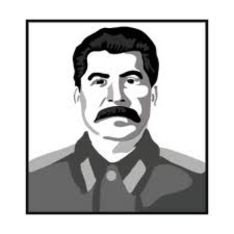 Informs Lenin of plans