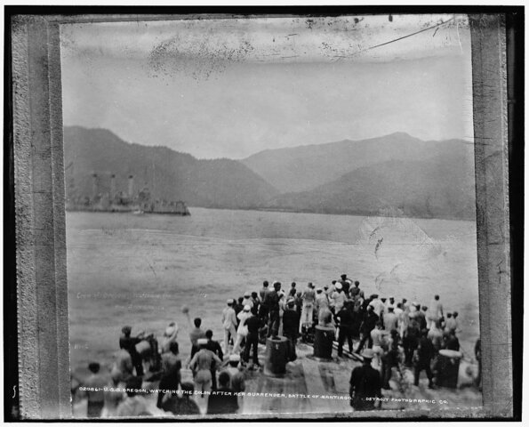 Spanish surrenders Santiago