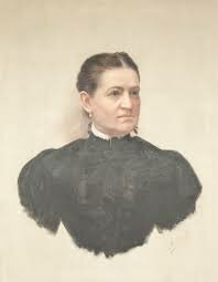 Tanulmányai mellett