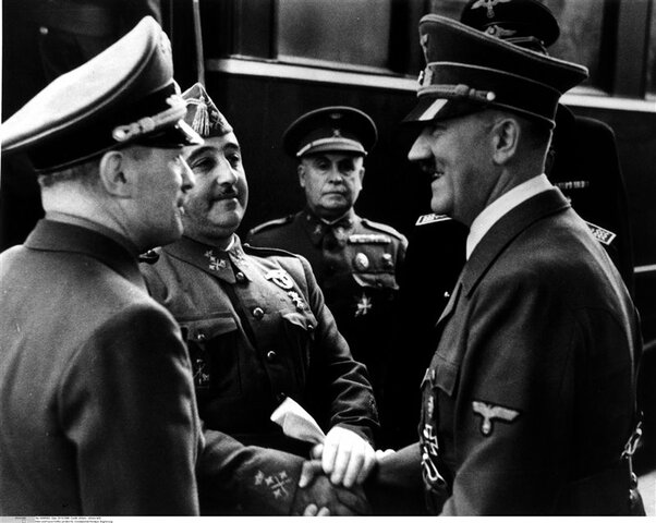 Entrevista Hitler vs Franco en Hendaya