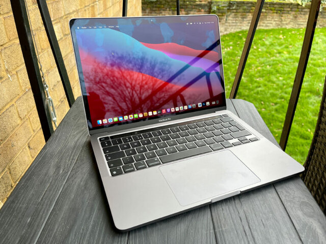 MACBOOK PRO 13 M1