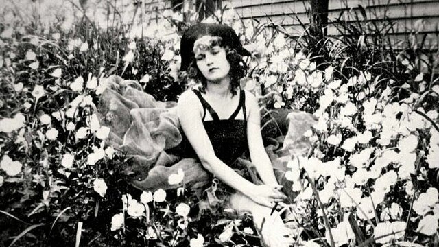 Meeting his future wife