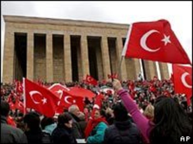 Turkey abandons Ataturk's neutralist policy and joins N.A.T.O.