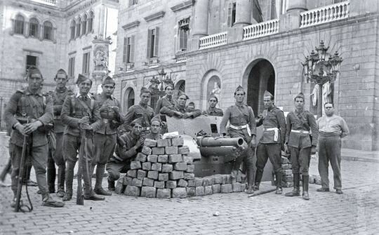 6/10/1934: Fets d’octubre a Catalunya