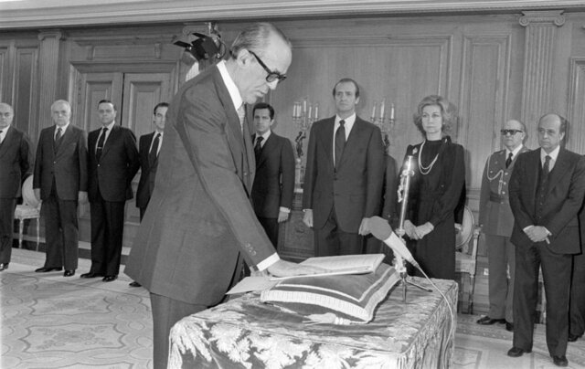 Leopoldo Calvo Sotelo nuevo Presidente del Gobierno.