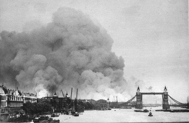 Bombardeo Aleman sobre Inglaterra. (Blitz)