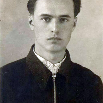 Timeline: Життєвий шлях Василя Симоненка