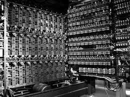 Acceso a las tecnologías por parte de organizaciones con poder económico