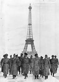 Alemanya conquereix els Països Baixos i Bèlgica