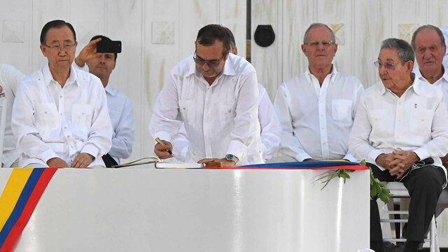 El gobierno colombiano lanza el Proceso de Paz con las FARC