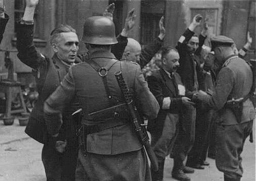 Warsaw Ghetto Uprising Begins