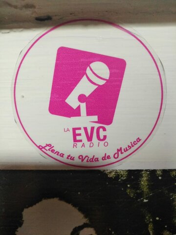 Comencé a trabajar en la radio los fines de semana