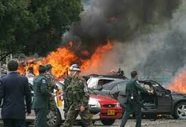 Carro bomba en la universidad militar