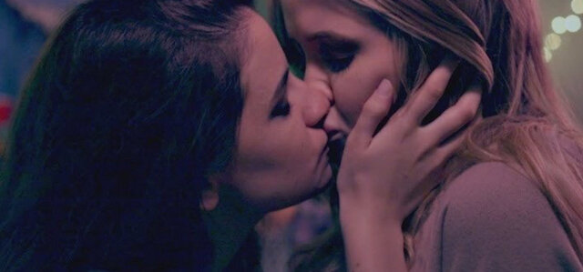 PRIMERA ESCENAS EROTICAS