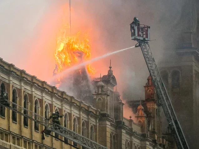 Incêndio no Museu de Língua Portuguesa.