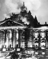 INCENDIO DEL REICHSTAG