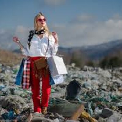 Timeline: FAST FASHION