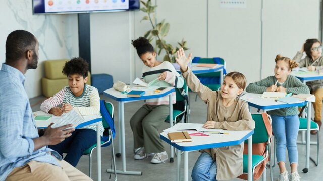 Política educativa, bajo el decreto 88