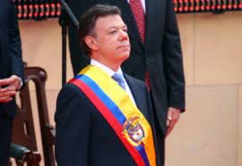 Juan Manuel Santos es elegido presidente de Colombia.