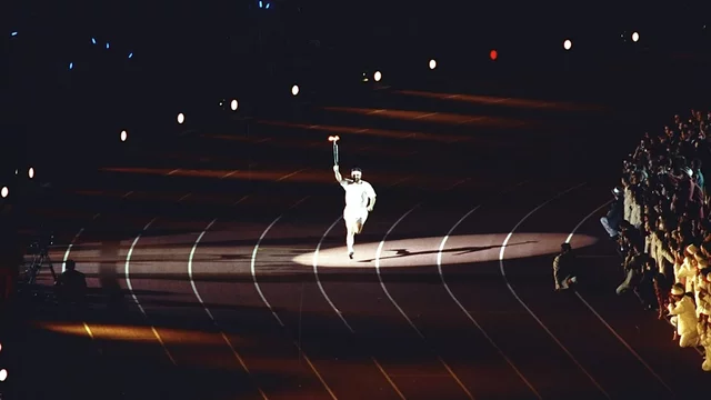Encendido del pebetero olímpico en los Juegos Olímpicos de Barcelona en 1992.