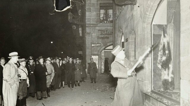 La noche de los cristales rotos
