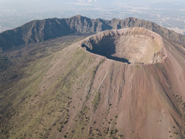 mount vesuvius   volcaneo