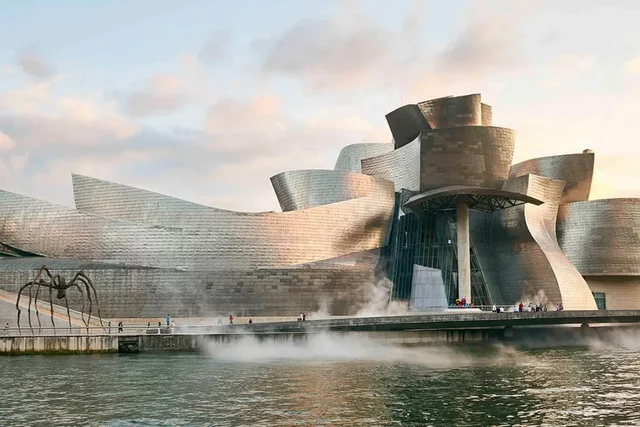 INAUGURACIÓN DEL MUSEO GUGGENHEIM DE BILBAO
