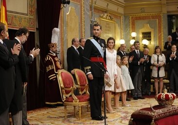 Abdicación del rey Juan Carlos I y coronación de Felipe VI