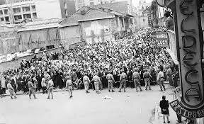 MASACRE DE ESTUDIANTES  DE BOGOTA  EN 1954
