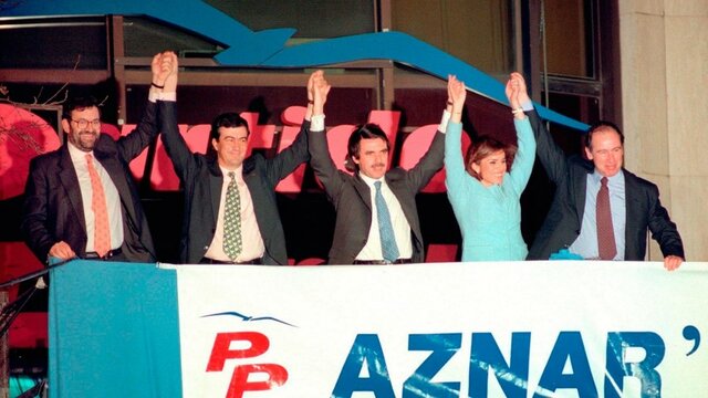 El Partido Popular (Aznar) gana las Elecciones Generales de 1996.