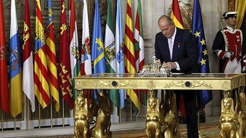 ABDICACIÓN DE JUAN CARLOS I DE BORBÓN