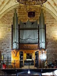 Recibe clases de órgano de Juan Andrés de Lombida