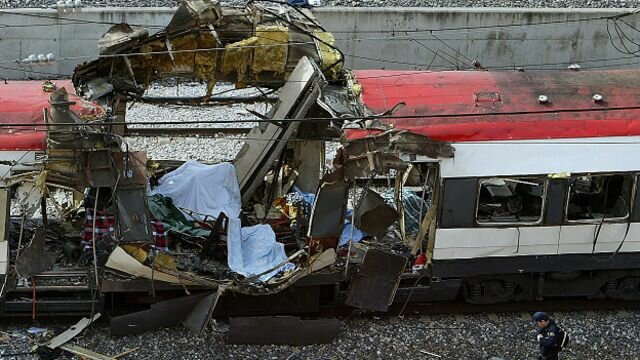 ATENTADO CON BOMBAS EN LOS TRENES DE MADRID