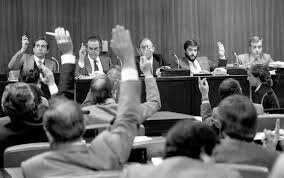 Aprobación estatutos autonomía de Extremadura, Baleares, Madrid y Castilla y León