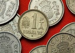 El euro sustituye a la peseta como moneda oficial de España.
