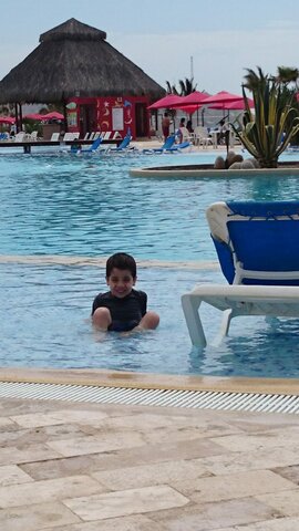 Viaje al hotel Decameron en Tumbes (octubre de 2015):