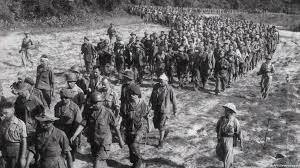 Derrota francesa de Indochina y creación de 4 estados: Vietnam del Norte, Vietnam del Sur, Laos y Camboya