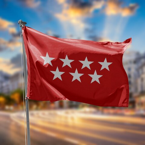 IZAMIENTO OFICIAL DE LA BANDERA DE LA COMUNIDAD DE MADRID