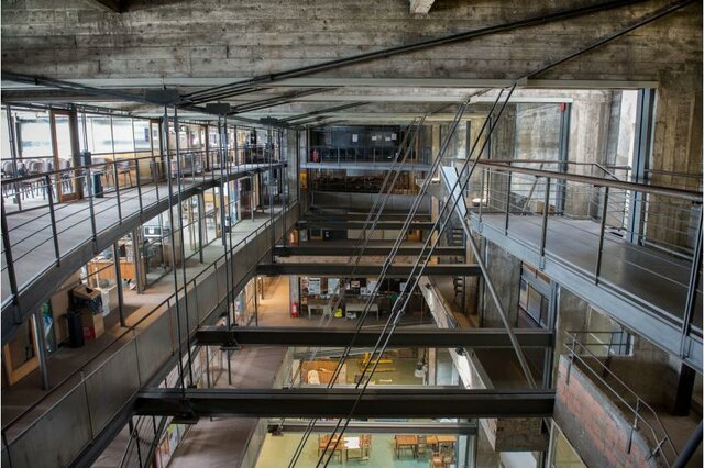 Sala de maquinas Facultad de Ingeniería - Gustavo Scheps