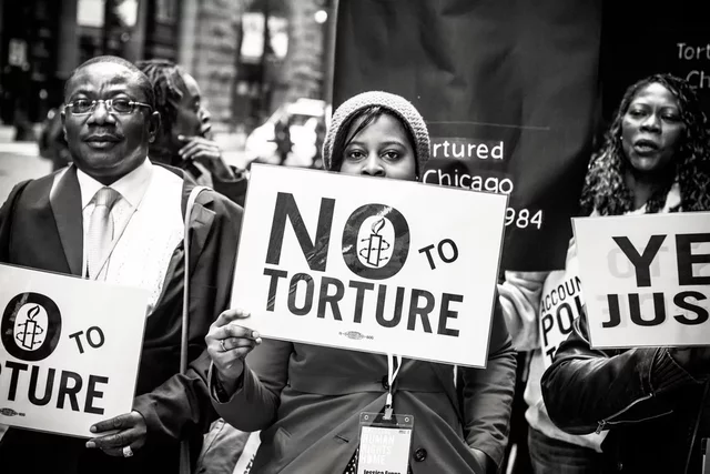 Convenció contra la Tortura