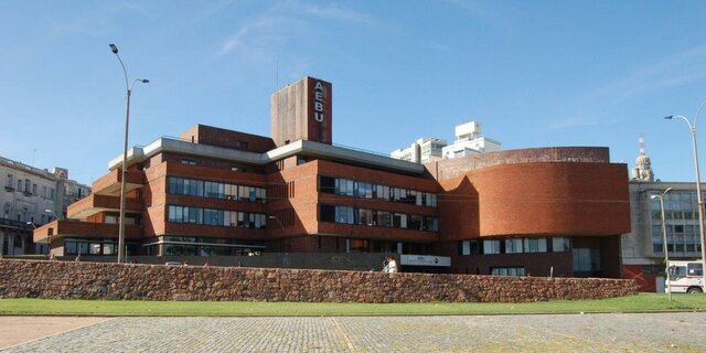Asociación de Empleados Bancarios del Uruguay - Lorente y Lussich